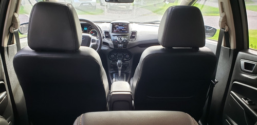Ford Fiesta Titanium Powershift 1.6