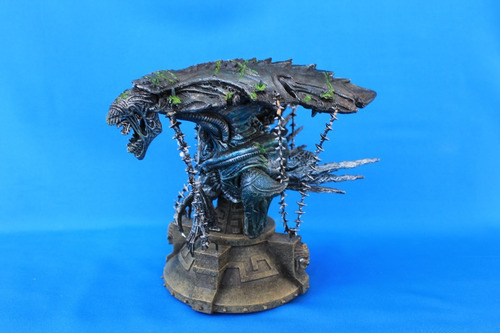 Captive Alien Queen Avp Palisades (Usado)
