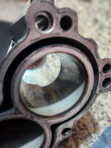 Cilindro Motor Yamaha R3 Mt03 Com 2 Pistão E Anel 19/21 (Usado)