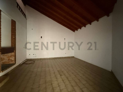 69 11 Y 12 Casa En Venta 3 Dormitorios La Plata