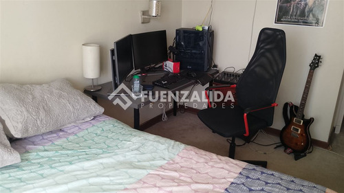 Departamento En Venta De 2 Dorm. En Providencia