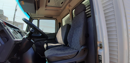 Mercedes Benz Mb 710 Plus Com Bau