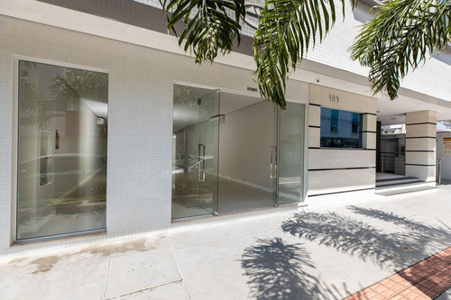 Imagem 9 de 23 de Blue Ocean Residence - Sala 06 - 82210