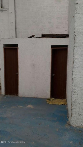 Comercial En Ricaurte(bogota) Rah Co: 21-502