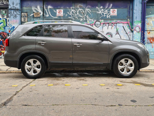 Kia Sorento 2.4 Ex 4x2 6at 2014