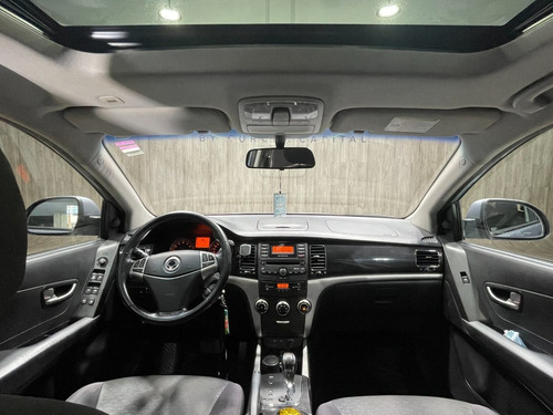 Imagen 7 de 12 de Ssangyong Korando 4x2 Full At 2013 Muy Buen Estado