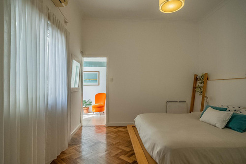 En Venta V. Lopez Divina Casa De 3 Dorm Estudio/play Jardin