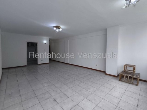 Yj Apto Altamira Confortable Apartamento Para Su Remodelación, Con Gran Potencial