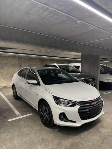 Chevrolet Onix plus LT