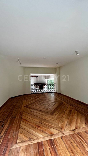 Casa En Renta En Condominio En Tecamachalco Totalmente Remodelada