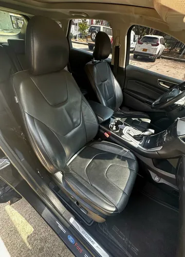 Ford Edge 3.5 Titanium