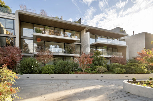 Venta Duplex, Exclusivo, 4 Suites, San Damián, Jardín