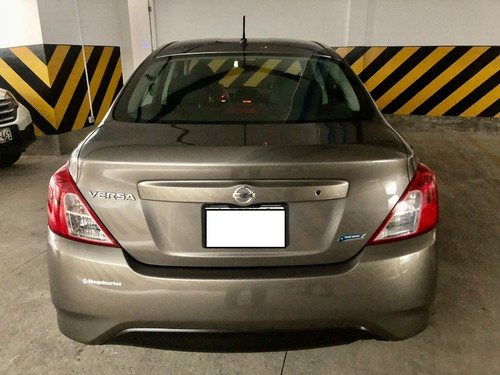Imagen 8 de 10 de Nissan Versa