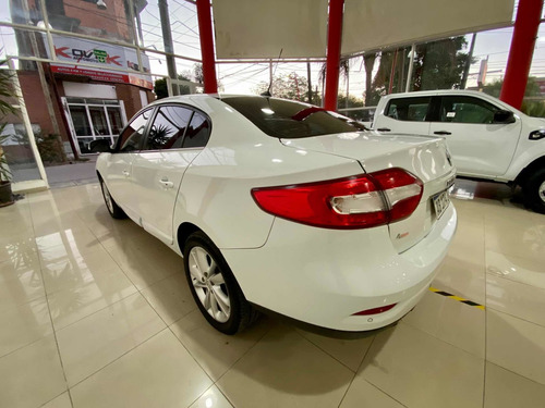 Renault Fluence 2017 2.0 Ph2 Privilege 143cv