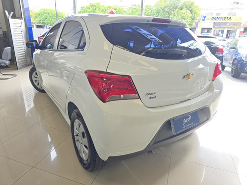 Chevrolet Onix plus 1.0 MPFI LT 8V FLEX 4P MANUAL