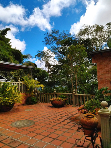 En Venta Bella Casa En San José De Los Altos Kh