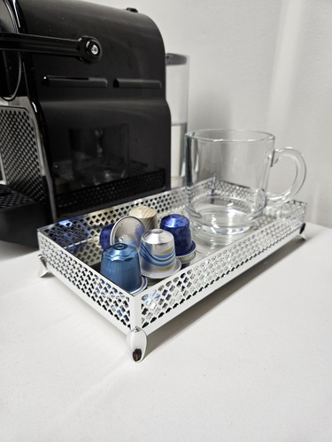Bandeja Cozinha Xícaras Espelhada Metal 12x22cm Prata