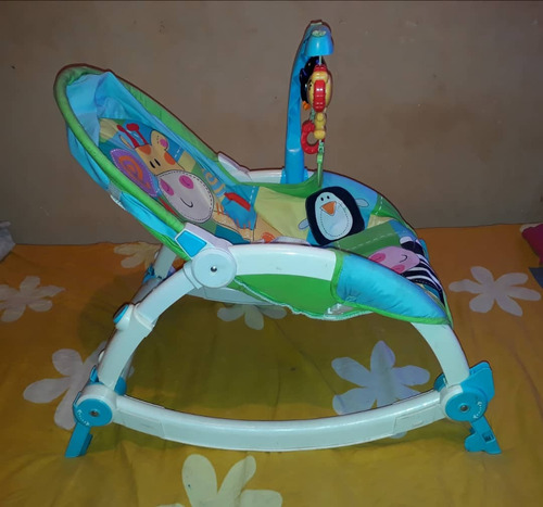 Imagen 2 de 6 de Silla Mecedora Vibratoria Marca Fisher Price
