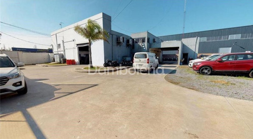 Imagen 4 de 8 de Depósito Galpón En Venta O Permuta Sobre Colectora Acceso Oeste Francisco Álvarez, Moreno