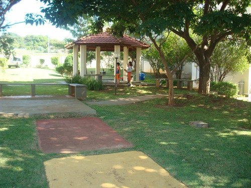 Imagem 29 de 30 de Apartamento Com 3 Dormitórios À Venda, 60 M² Por R$ 250.000,00 - Condomínio Residencial Villa Verde - Itu/sp - Ap0328