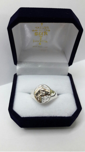 Anillo En Plata Con Cabeza De Caballo  