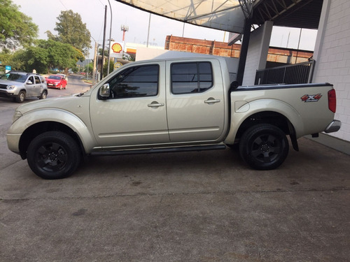 Imagen 3 de 9 de Nissan Frontier Le 4x4 5ws 5at Luxe 2012