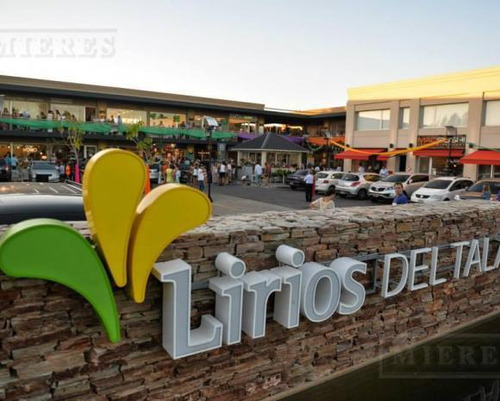 Local En  Venta En Centro Comercial Lirios Del Talar