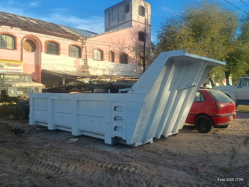 Caja Volcadora 16 Metros