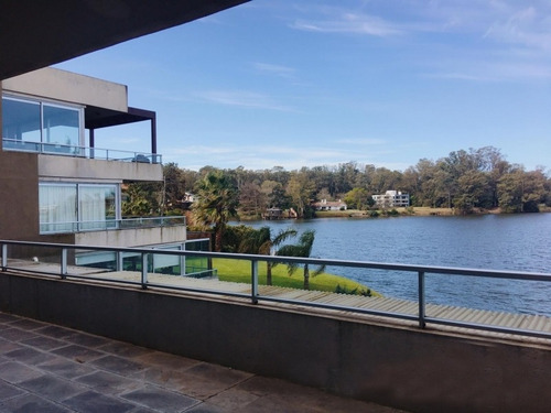 Hermoso Apartamento Ubicado En Parque Miramar De 3 Dormitorios