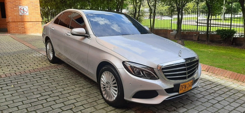 Imagen 3 de 13 de Mercedes-benz Cgi Exclusive - Clase C200