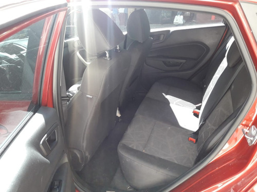 Ford Fiesta Kd Titanium 5 Ptas. Mt / Nafta / 2013