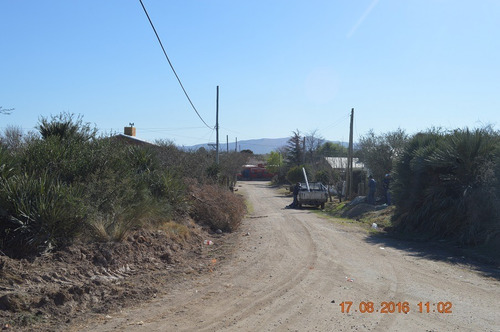 Tres Lotes Contiguos Y Frente De Manzana 1800 M2 Zona Poblada Capilla Del Monte A Metros Ruta 38