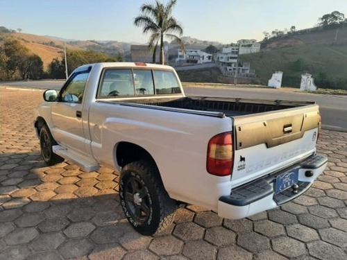Imagem 6 de 9 de S10 Advantage 4x2 2.4 (flex) (cab Simples)