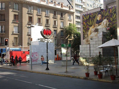 Imagen 1 de 7 de Se Arrienda Estacionamiento Bellas Artes Parque Forestal