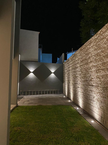 Luxury Home En La Condesa Juriquilla, 4ta Recamara En Pb, C.290 M2, Lujo