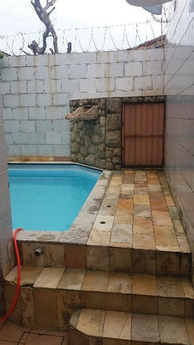 Casa Com 3 Dormitórios À Venda, 102 M² Por R$ 380.000,00 - Maracanã - Praia Grande/sp - Ca0757