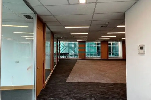 Oficina En Arriendo En Las Condes