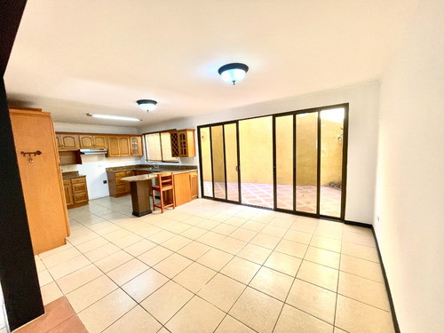 Casa En Venta Belen Heredia, En Condominio