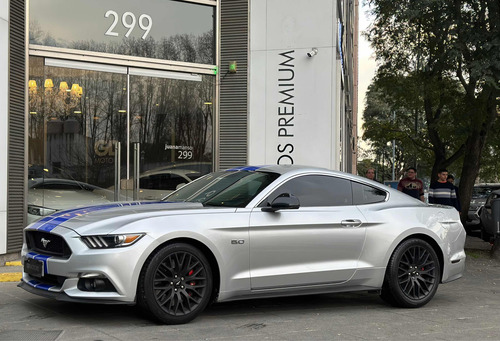 Ford Mustang 5.0 Gt 421cv