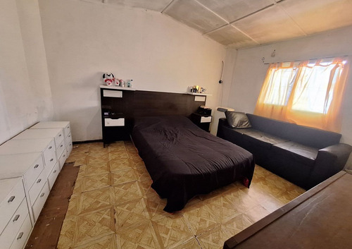 Venta Casa 3 Ambientes Con Local Morón