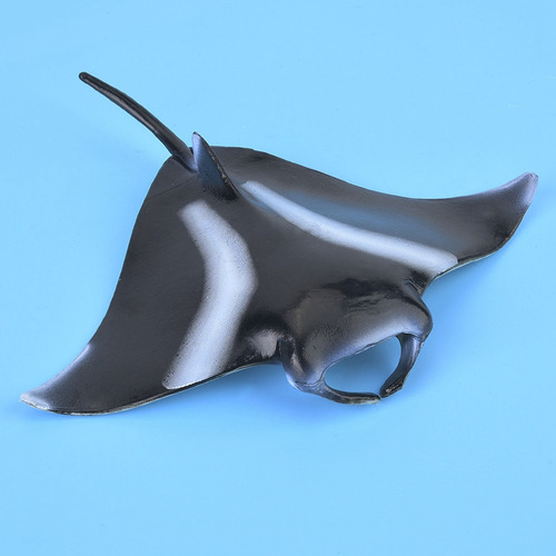 Figura De Pez De Mantarrayas De Simulación En Miniatura