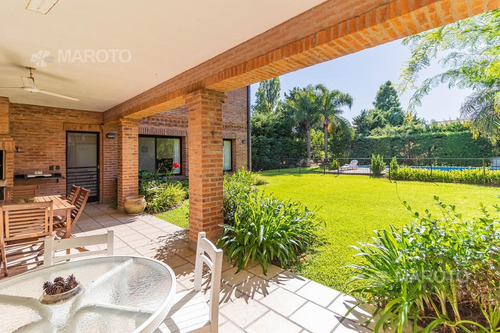 Imagen 11 de 30 de Casa En Venta En Barrio Privado Septiembre - Maroto Propiedades