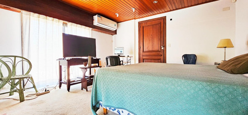Casa En Venta Acassuso
