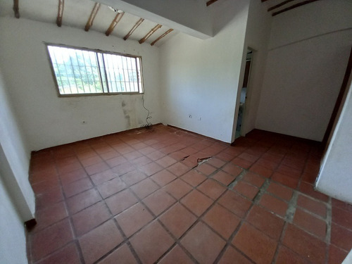Imagen 10 de 13 de Townhouse En Venta, Macho Muerto, Municipio Mariño