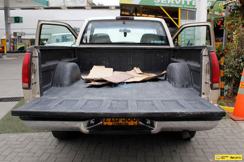 Imagen 15 de 25 de Chevrolet Silverado 5.7 At