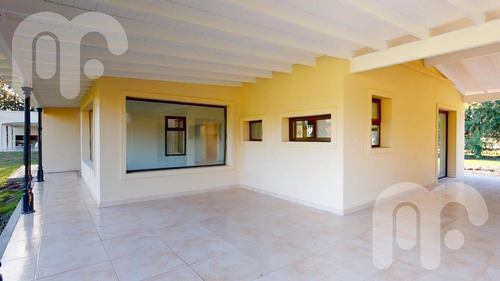 Imagen 7 de 17 de Venta Casa - Campos De Roca