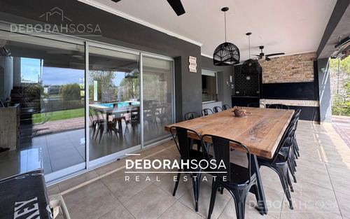 Casa En Venta 6 Ambientes Al Lago Con Pileta Y Muelle - Zona Norte Escobar El Cantón