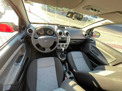 Imagem 11 de 12 de Ford Fiesta 1.6 Rocam Hatch 8v Flex 4p Manual
