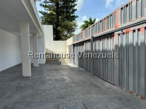 #25-18155 Hermosa Casa En Prados Del Este