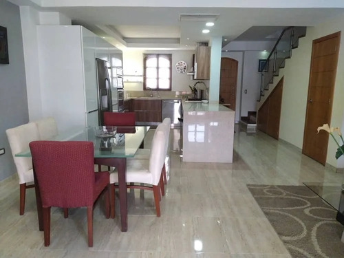 Imagen 3 de 8 de Se Alquila Villa En Pueblo Viejo Doris Rodriguez 0426-1865418